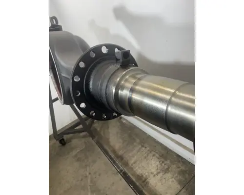 INTERNATIONAL N400R Axle Housing (Rear)