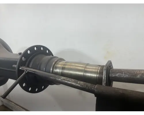 INTERNATIONAL N400R Axle Housing (Rear)