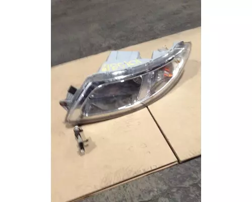 INTERNATIONAL PB105 Headlamp Assembly