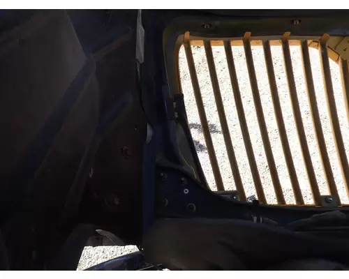 INTERNATIONAL PB105 Hood