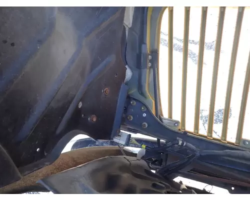 INTERNATIONAL PB105 Hood