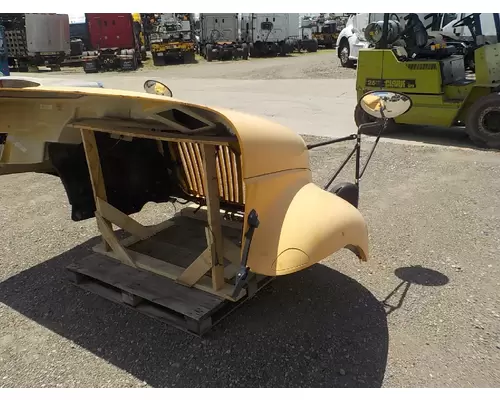 INTERNATIONAL PB105 Hood