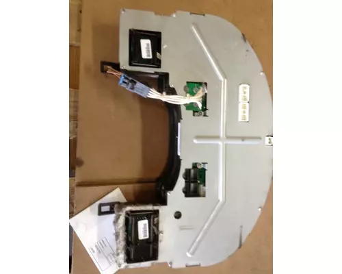 INTERNATIONAL PB105 Instrument Cluster