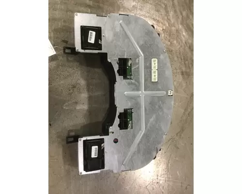 INTERNATIONAL PB105 Instrument Cluster