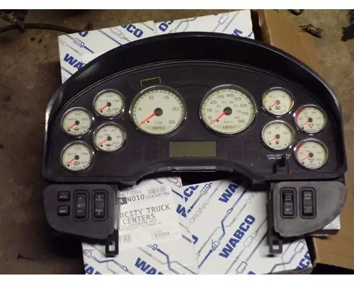 INTERNATIONAL PB105 Instrument Cluster