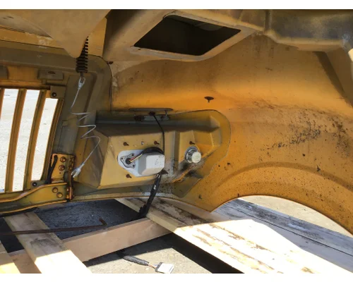 INTERNATIONAL PB905 Hood