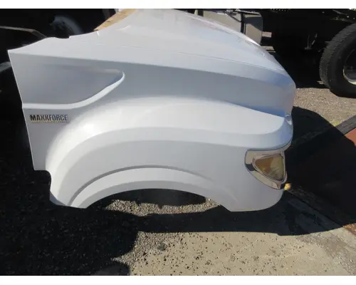 INTERNATIONAL PC805 Hood