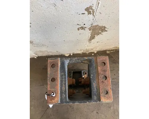 INTERNATIONAL PRO-STAR Crossmember