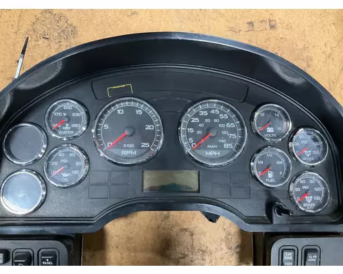 INTERNATIONAL PRO-STAR Instrument Cluster