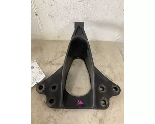 INTERNATIONAL PRO-STAR Spring Hanger