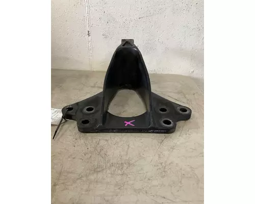 INTERNATIONAL PRO-STAR Spring Hanger