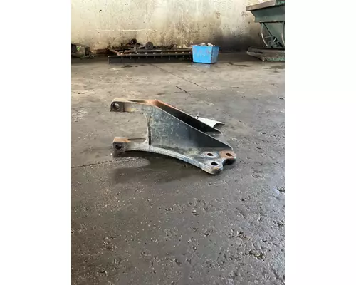 INTERNATIONAL PRO-STAR Spring Hanger