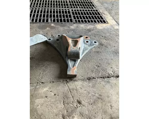 INTERNATIONAL PRO-STAR Spring Hanger