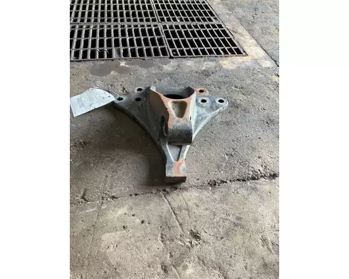 INTERNATIONAL PRO-STAR Spring Hanger