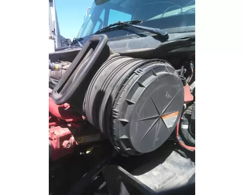 INTERNATIONAL PROSTAR 113 AIR CLEANER