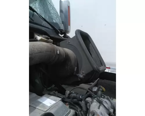INTERNATIONAL PROSTAR 113 AIR CLEANER