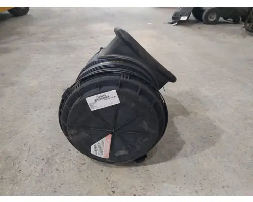INTERNATIONAL PROSTAR 113 AIR CLEANER
