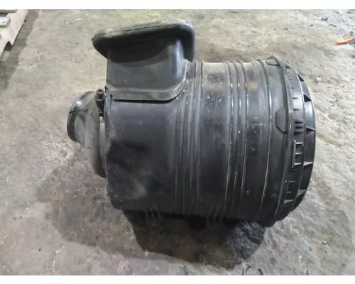 INTERNATIONAL PROSTAR 113 AIR CLEANER