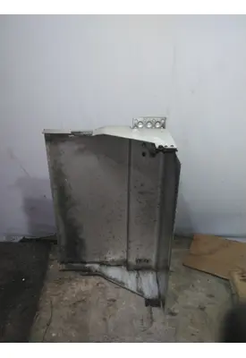 INTERNATIONAL PROSTAR 113 BATTERY BOX COVER