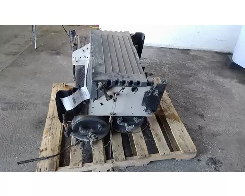 INTERNATIONAL PROSTAR 113 BATTERY BOX
