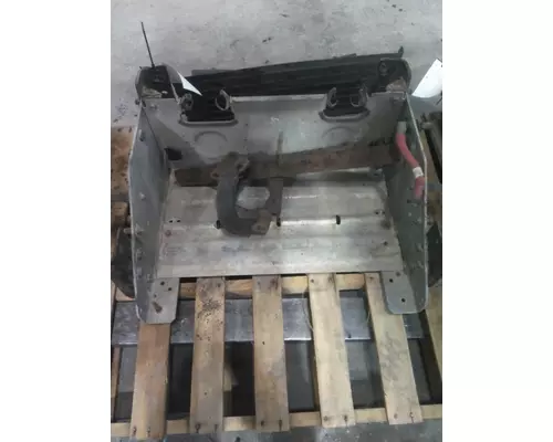 INTERNATIONAL PROSTAR 113 BATTERY BOX