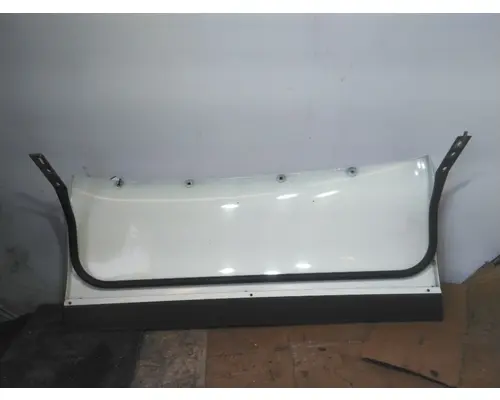 INTERNATIONAL PROSTAR 113 CAB EXTENSION