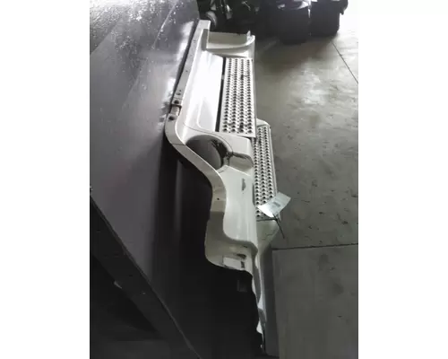 INTERNATIONAL PROSTAR 113 CAB SKIRTSIDE FAIRING