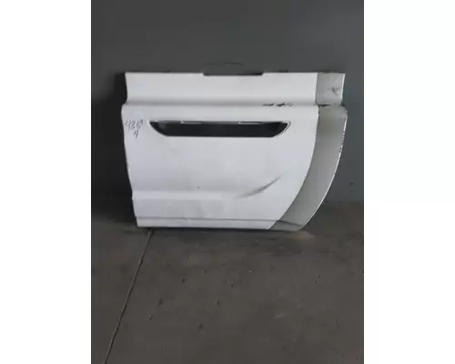 INTERNATIONAL PROSTAR 113 CAB SKIRTSIDE FAIRING