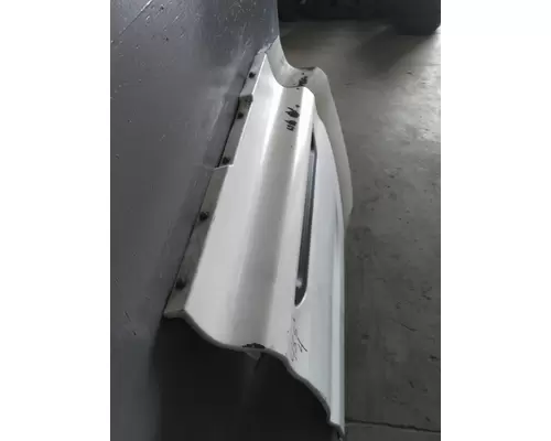 INTERNATIONAL PROSTAR 113 CAB SKIRTSIDE FAIRING