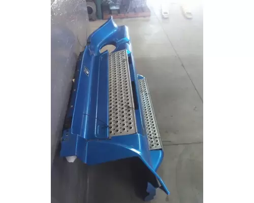 INTERNATIONAL PROSTAR 113 CAB SKIRTSIDE FAIRING