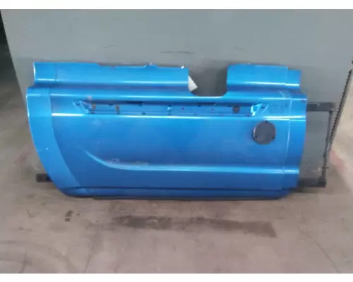 INTERNATIONAL PROSTAR 113 CAB SKIRTSIDE FAIRING