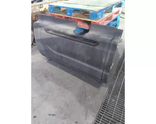 INTERNATIONAL PROSTAR 113 CAB SKIRTSIDE FAIRING