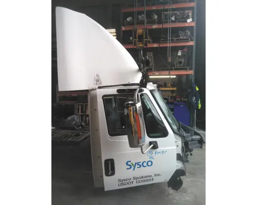 INTERNATIONAL PROSTAR 113 CAB