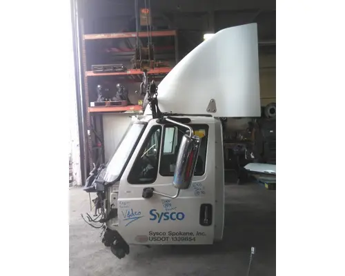 INTERNATIONAL PROSTAR 113 CAB