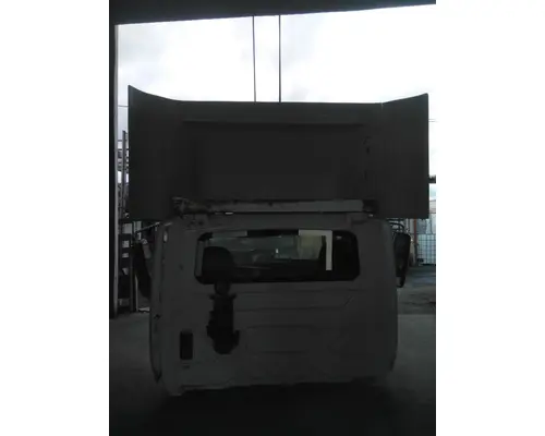 INTERNATIONAL PROSTAR 113 CAB