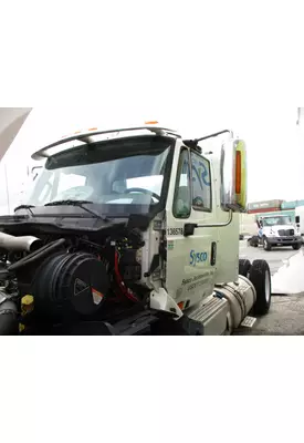 INTERNATIONAL PROSTAR 113 CAB