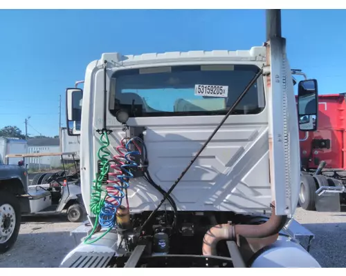 INTERNATIONAL PROSTAR 113 CAB