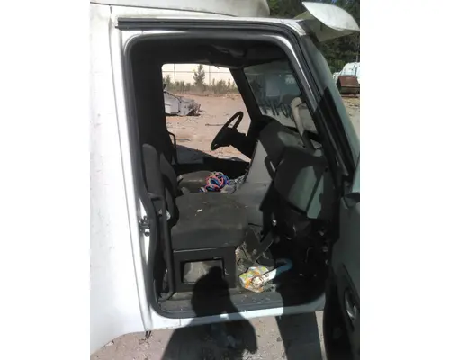 INTERNATIONAL PROSTAR 113 CAB