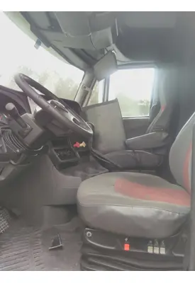 INTERNATIONAL PROSTAR 113 CAB