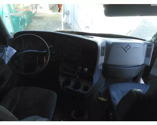 INTERNATIONAL PROSTAR 113 CAB