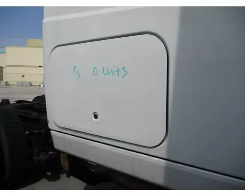 INTERNATIONAL PROSTAR 113 DOOR, COMPARTMENT