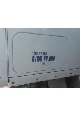 INTERNATIONAL PROSTAR 113 DOOR, COMPARTMENT