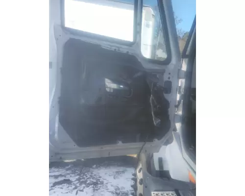 INTERNATIONAL PROSTAR 113 DOOR ASSEMBLY, FRONT