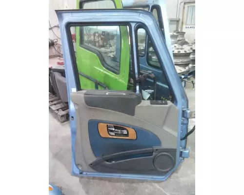 INTERNATIONAL PROSTAR 113 DOOR ASSEMBLY, FRONT