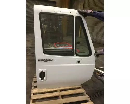 INTERNATIONAL PROSTAR 113 DOOR ASSEMBLY, FRONT