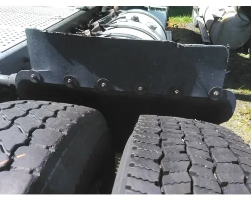 INTERNATIONAL PROSTAR 113 FENDER, QUARTERHALF REAR