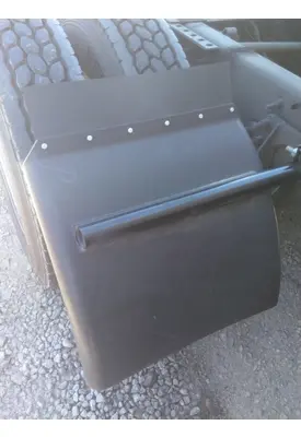 INTERNATIONAL PROSTAR 113 FENDER, QUARTER/HALF REAR