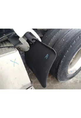 INTERNATIONAL PROSTAR 113 FENDER, QUARTER/HALF REAR