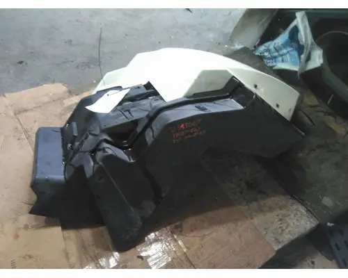 INTERNATIONAL PROSTAR 113 FENDER EXTENSION