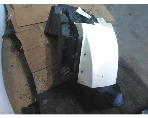 INTERNATIONAL PROSTAR 113 FENDER EXTENSION